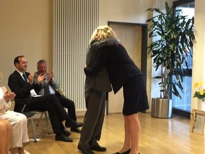 herzliche Gratulation von unserer Kreisvorsitzenden Dr. Saskia Ludwig