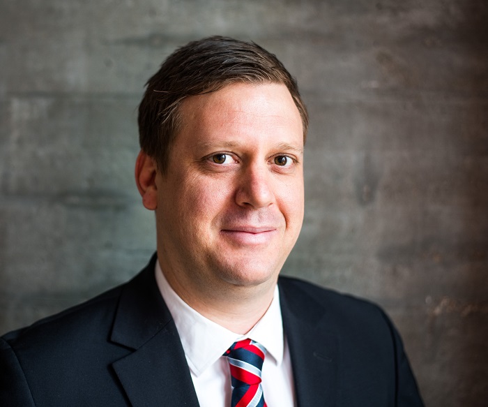 Dr. Tim Schroeder
